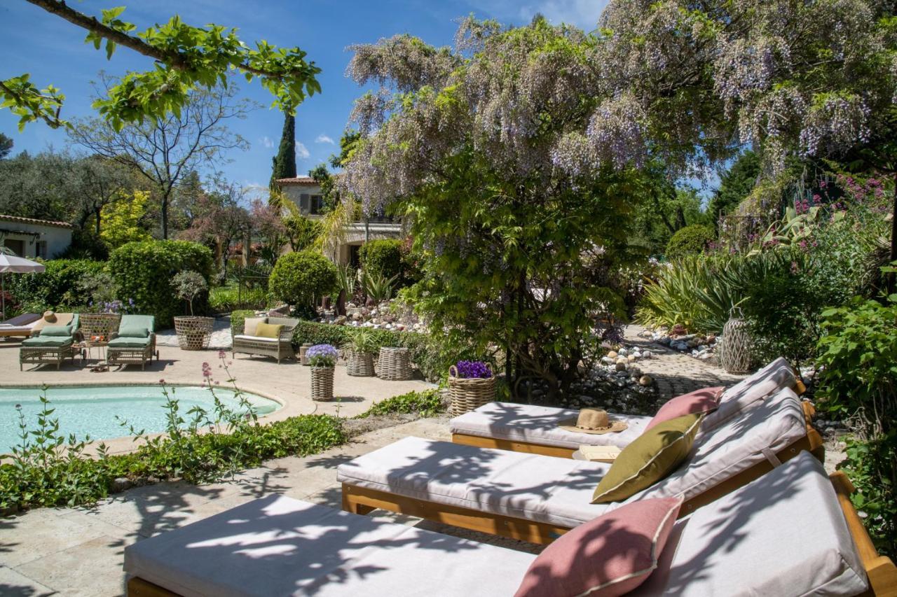 Hotel Les Messugues Saint-Paul-de-Vence Exteriér fotografie