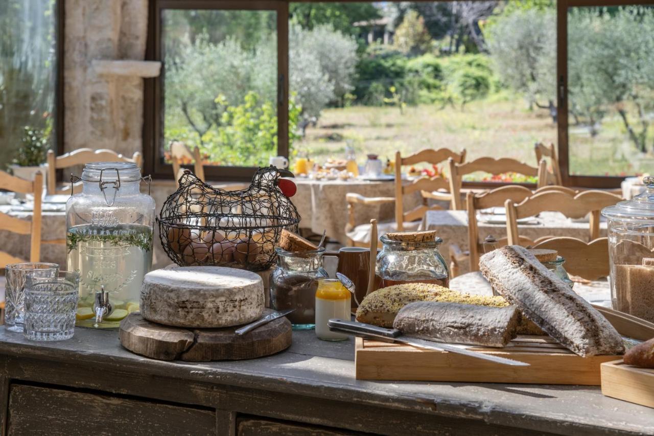 Hotel Les Messugues Saint-Paul-de-Vence Exteriér fotografie
