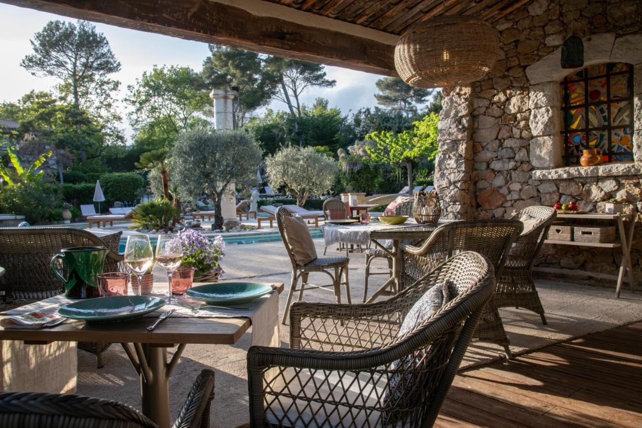 Hotel Les Messugues Saint-Paul-de-Vence Exteriér fotografie