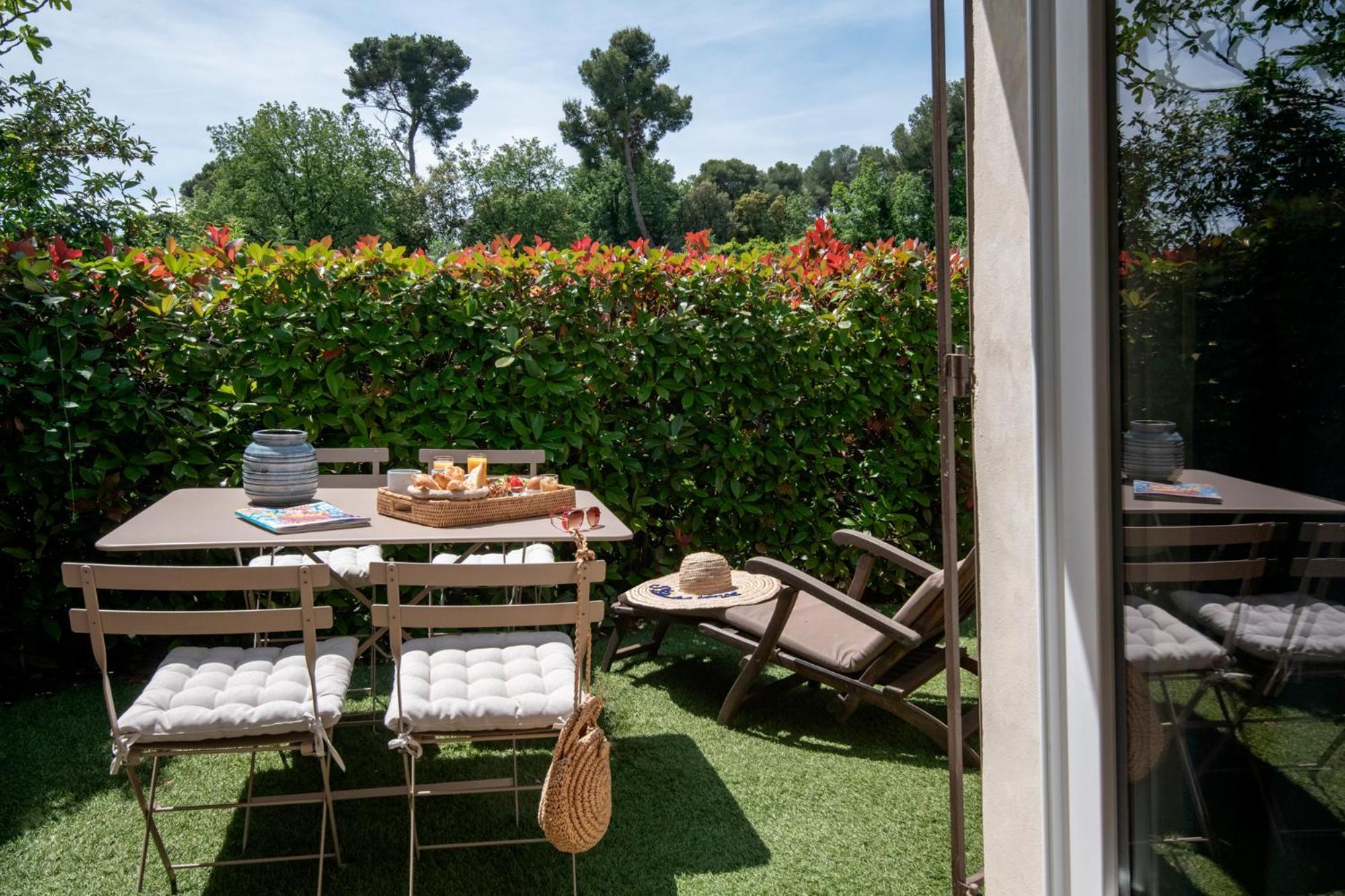 Hotel Les Messugues Saint-Paul-de-Vence Exteriér fotografie